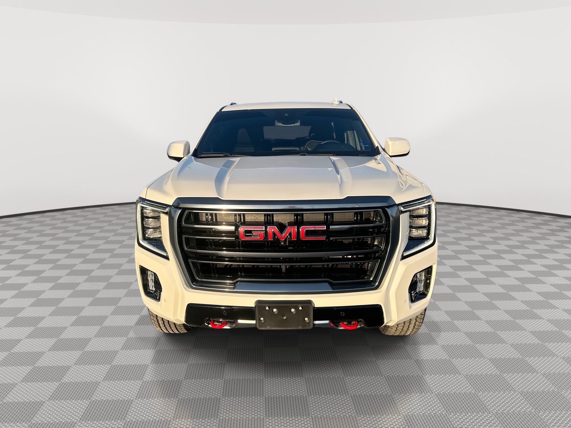 Used 2024 GMC Yukon AT4 w/ AT4 Premium Package AWD/4WD image 3