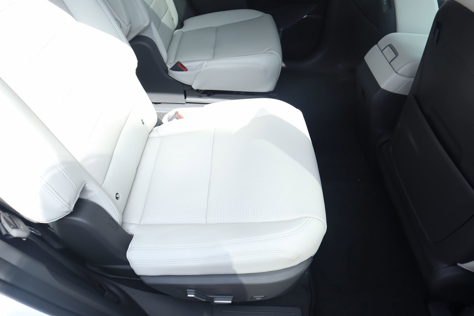 New 2026 Hyundai Santa Fe Limited image 15