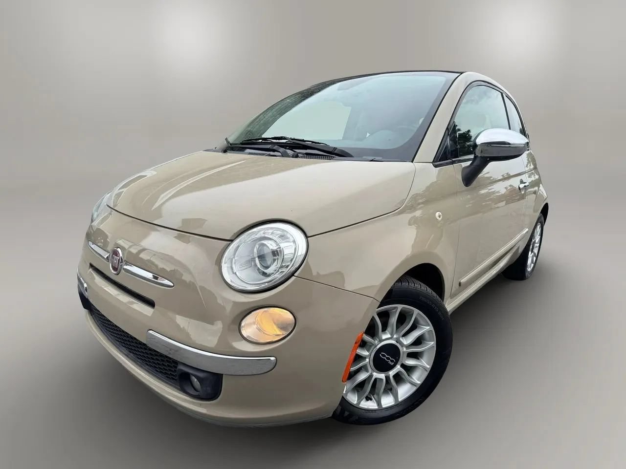 Used 2012 FIAT 500 Lounge w/ Luxury Leather Pkg FWD image 1
