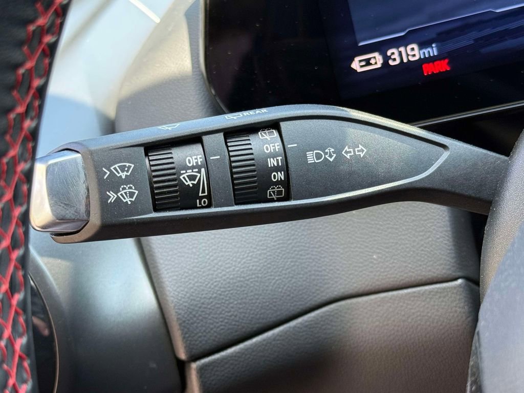 Used 2024 Chevrolet Equinox EV RS image 28