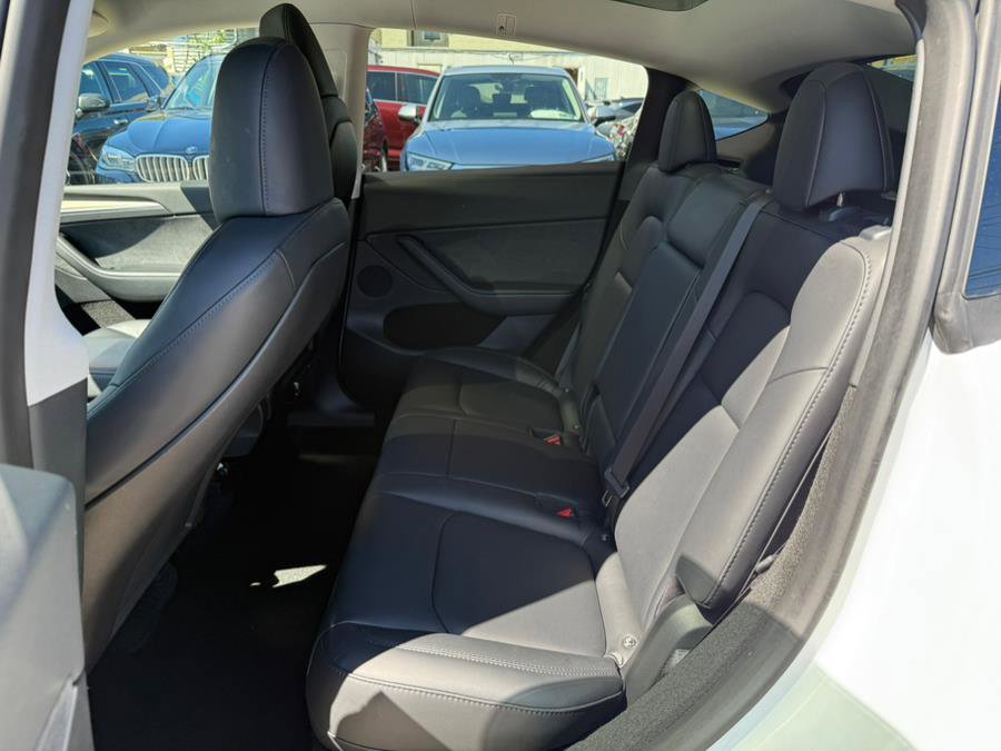 Used 2023 Tesla Model Y Long Range image 9