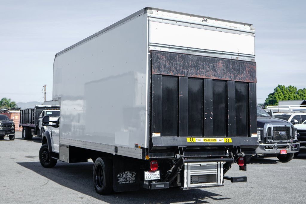 Used 2017 Ford F550 2WD Regular Cab Super Duty image 6