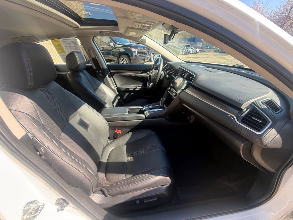 Used 2020 Honda Civic Touring image 16