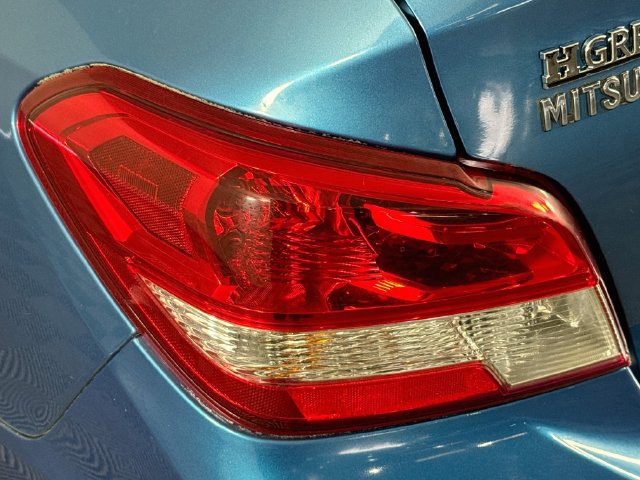 Used 2019 Mitsubishi Mirage G4 ES FWD image 32