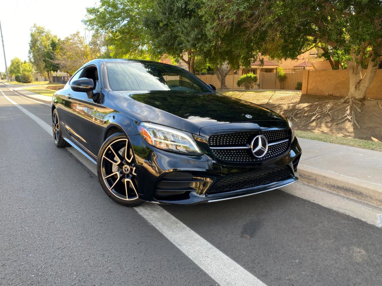 Used 2019 Mercedes-Benz C 300 Coupe image 4
