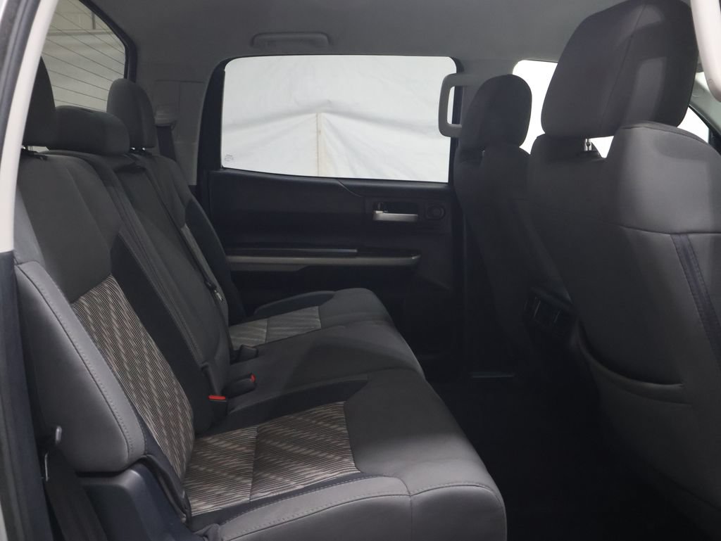 Used 2018 Toyota Tundra SR5 w/ SR5 Upgrade Package AWD/4WD image 13