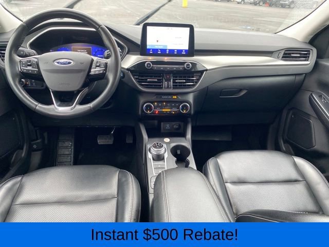 Used 2022 Ford Escape Titanium image 6