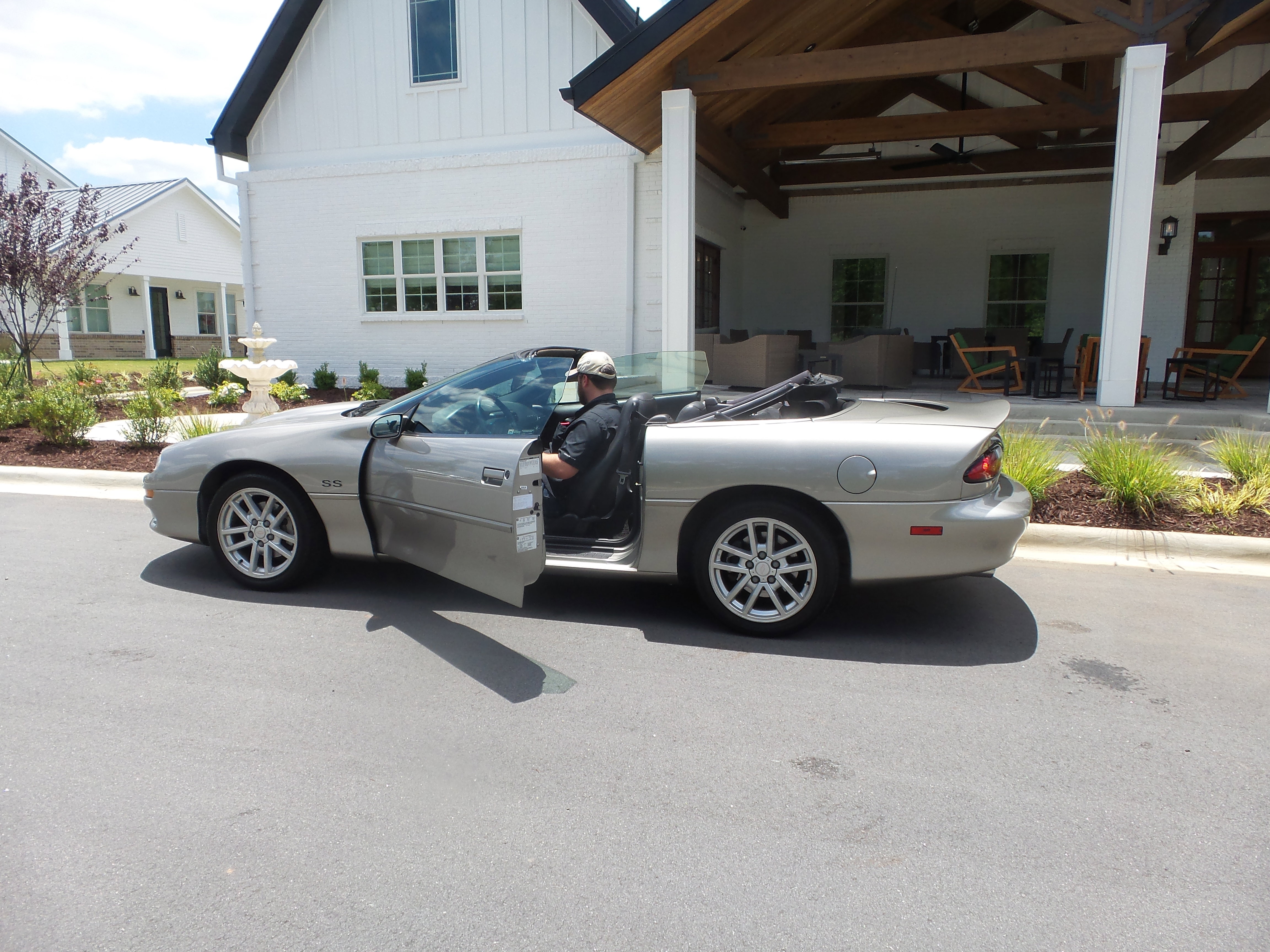 Used 2001 Chevrolet Camaro Z28 w/ SS Performance/Appearance Pkg image 63