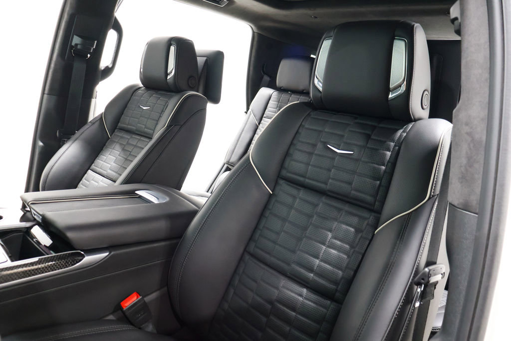 Used 2025 Cadillac Escalade V w/ LPO, Floor Liner Package image 25