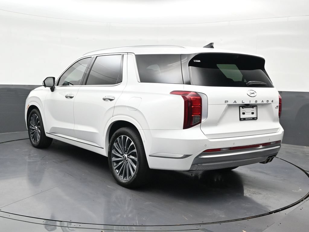 Used 2024 Hyundai Palisade Calligraphy AWD/4WD image 3