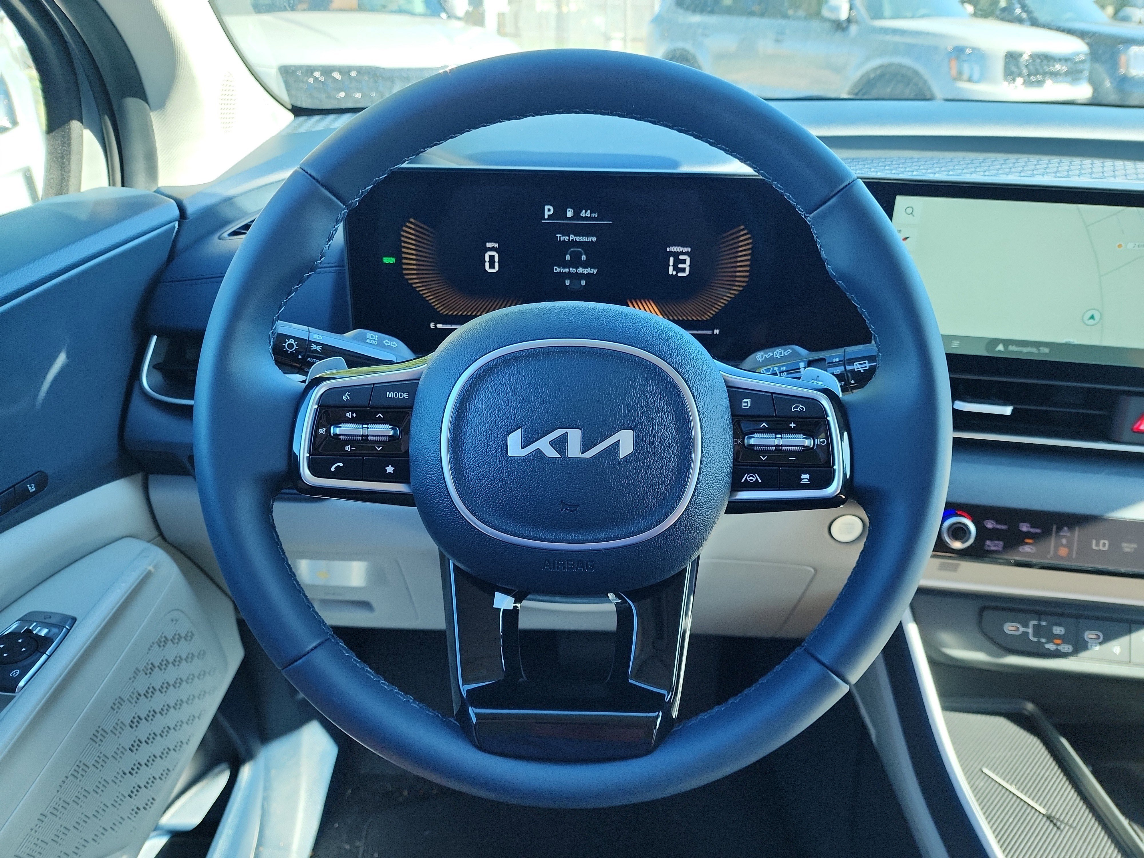 New 2026 Kia Carnival EX image 11