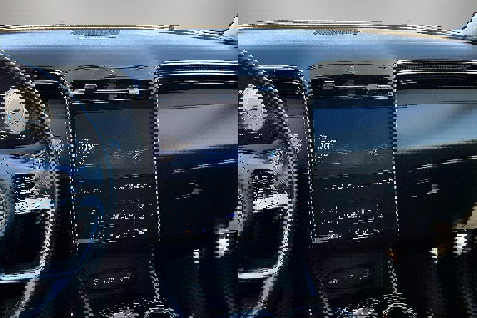 Used 2024 Hyundai Tucson Limited image 9