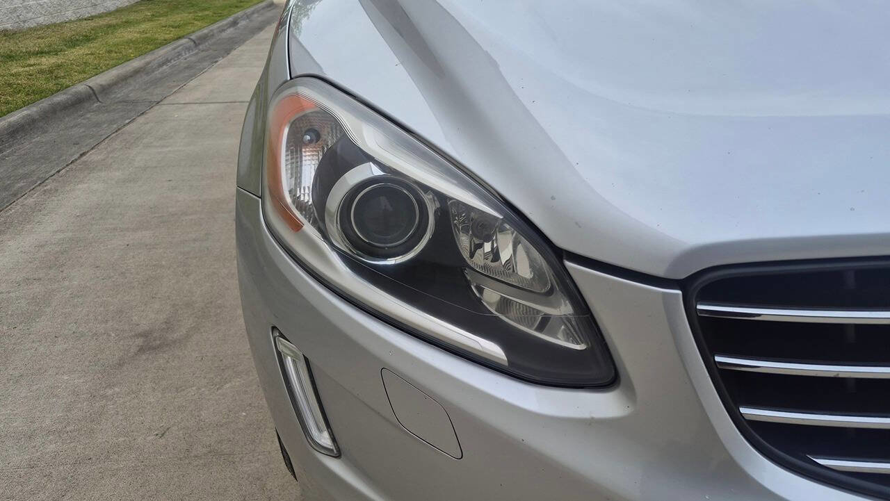 Used 2015 Volvo XC60 T5 Platinum FWD image 11