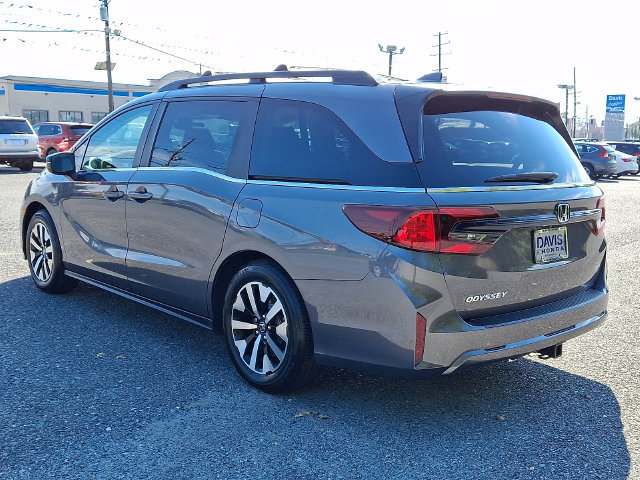 Certified 2026 Honda Odyssey EX-L image 4