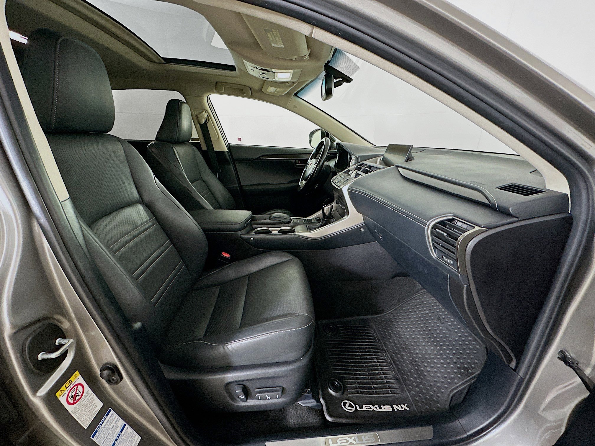 Used 2016 Lexus NX 200t AWD image 32