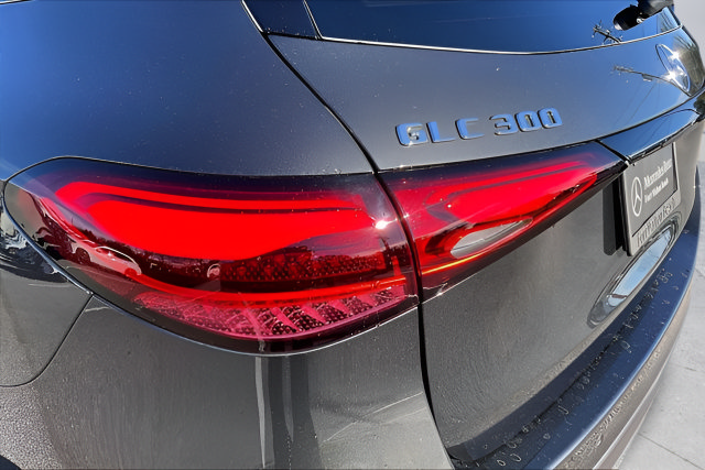 Certified 2026 Mercedes-Benz GLC 300 4MATIC image 23