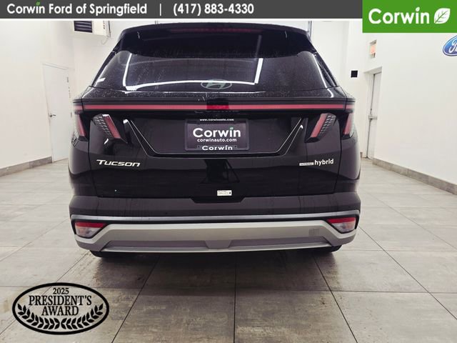 Used 2025 Hyundai Tucson Limited image 4
