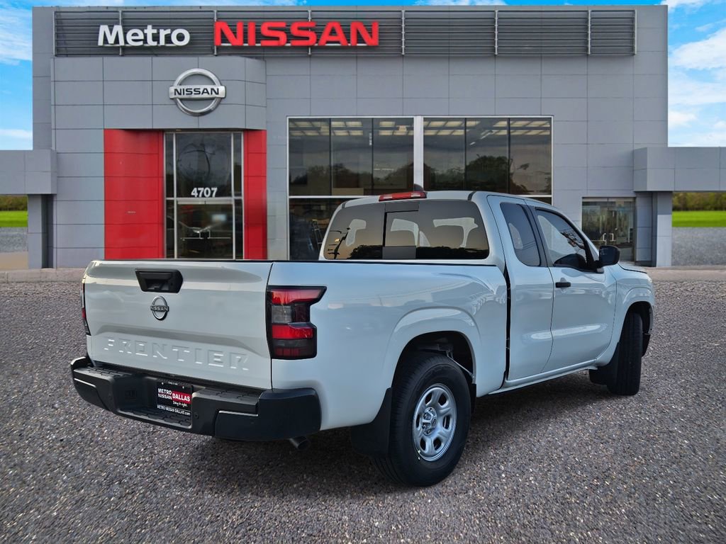 New 2026 Nissan Frontier S image 3