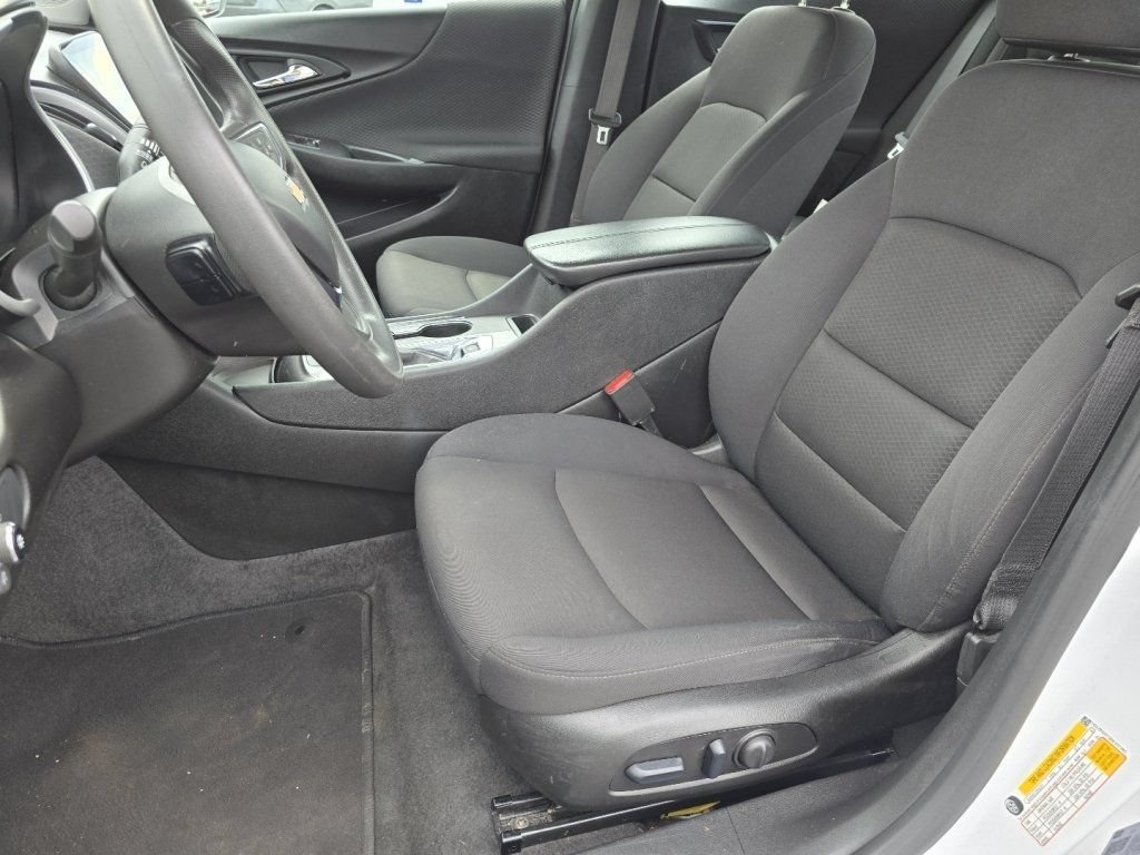Used 2024 Chevrolet Malibu LT FWD image 20
