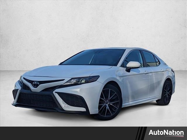 Used 2023 Toyota Camry SE