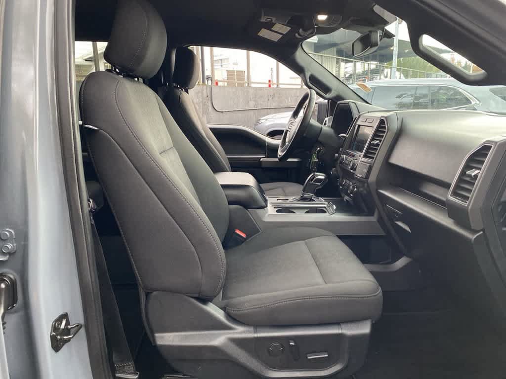Used 2019 Ford F150 XLT w/ Equipment Group 302A Luxury AWD/4WD image 18