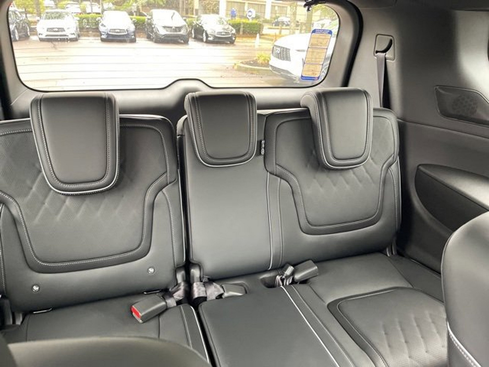 New 2025 INFINITI QX80 Autograph image 14