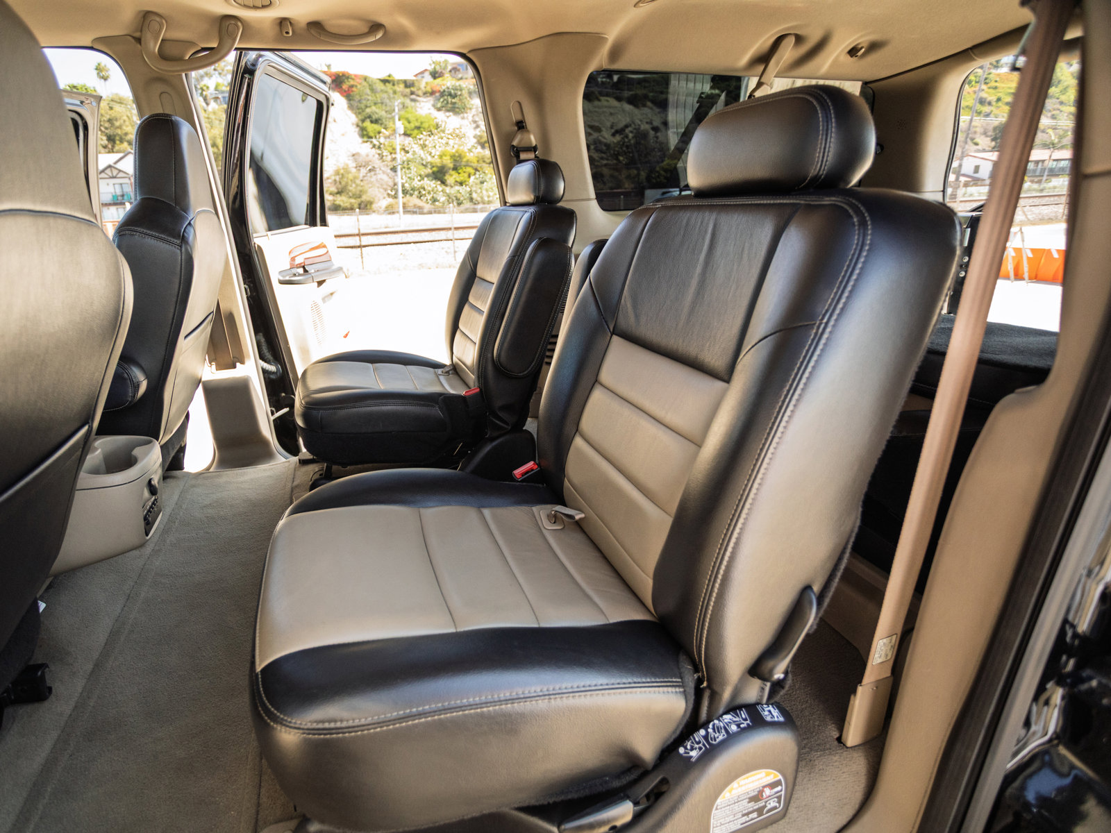 Used 2005 Ford Excursion Eddie Bauer AWD/4WD image 25