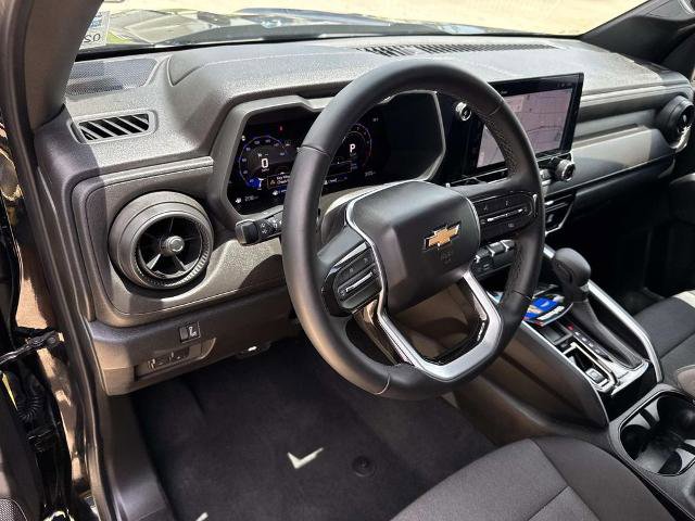 Used 2026 Chevrolet Colorado W/T w/ Advanced Trailering Package RWD image 21