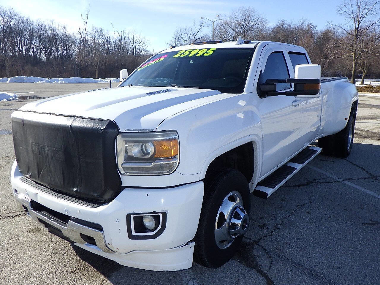 Used 2015 GMC Sierra 3500 Denali image 1