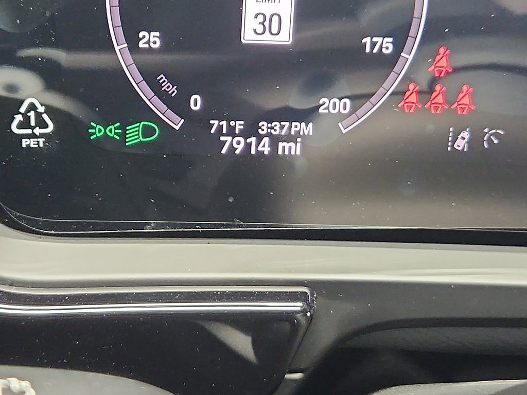 Certified 2025 Porsche Cayenne S AWD/4WD image 21