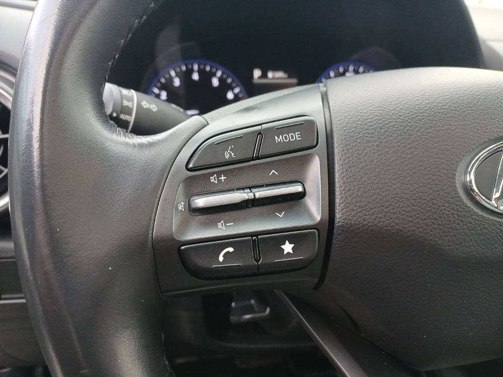 Used 2023 Hyundai Kona SEL w/ Convenience Package image 17