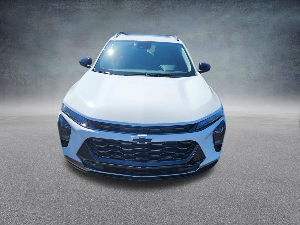 New 2026 Chevrolet Trax ACTIV w/ Sunroof Package image 2