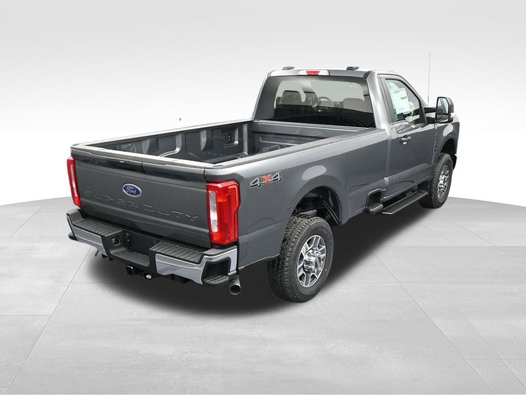 New 2025 Ford F350 XLT image 42