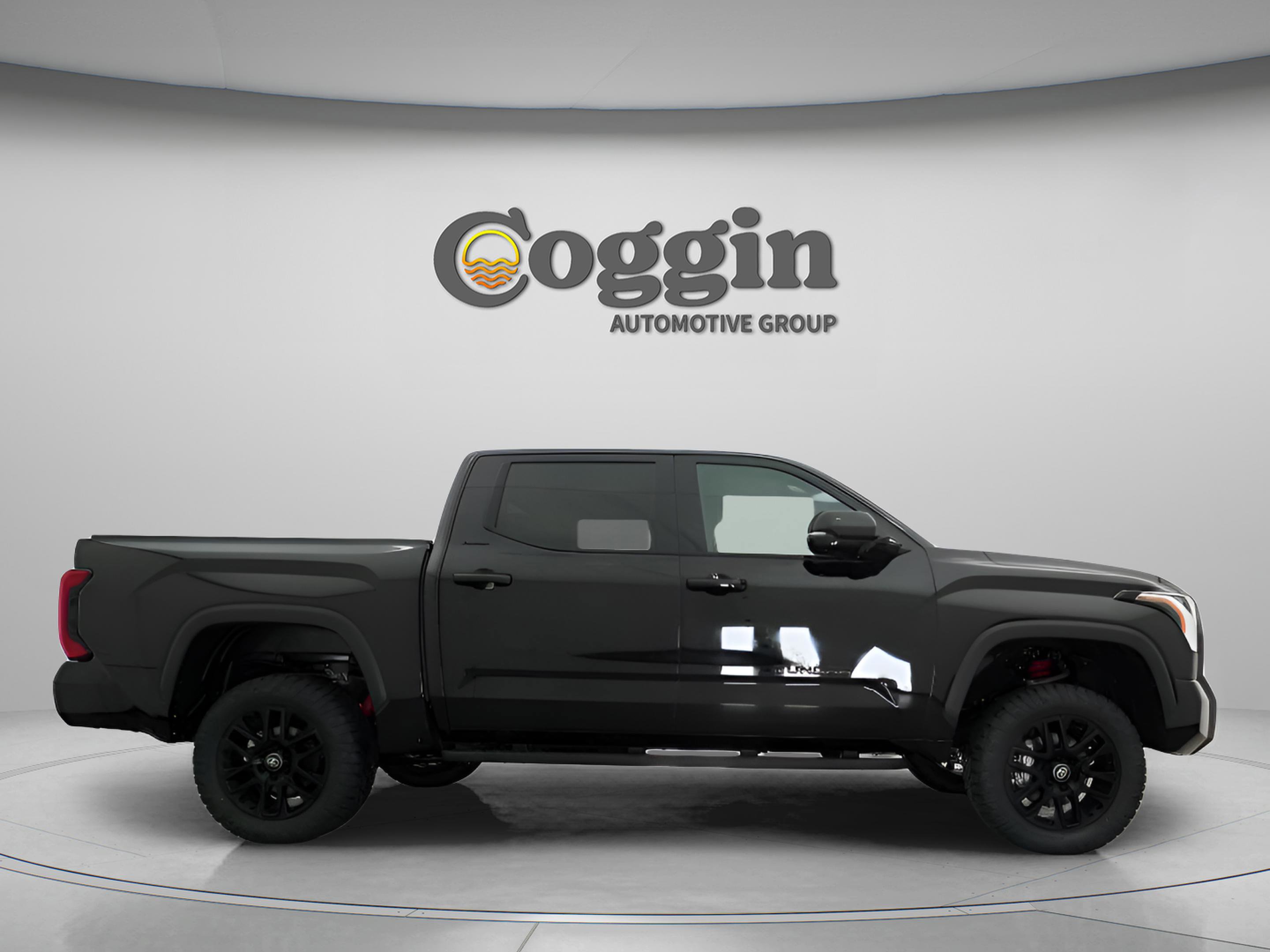 New 2026 Toyota Tundra Limited AWD/4WD image 24