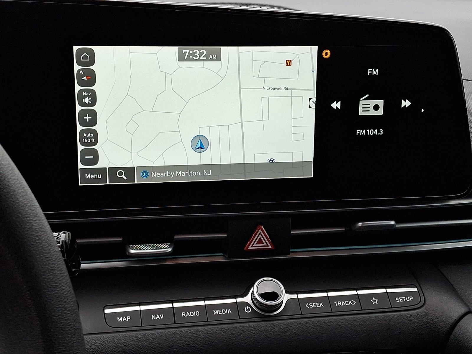Used 2024 Hyundai Elantra SEL FWD image 20