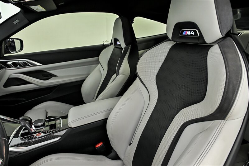 Used 2021 BMW M4 Competition w/ Executive Package RWD image 19