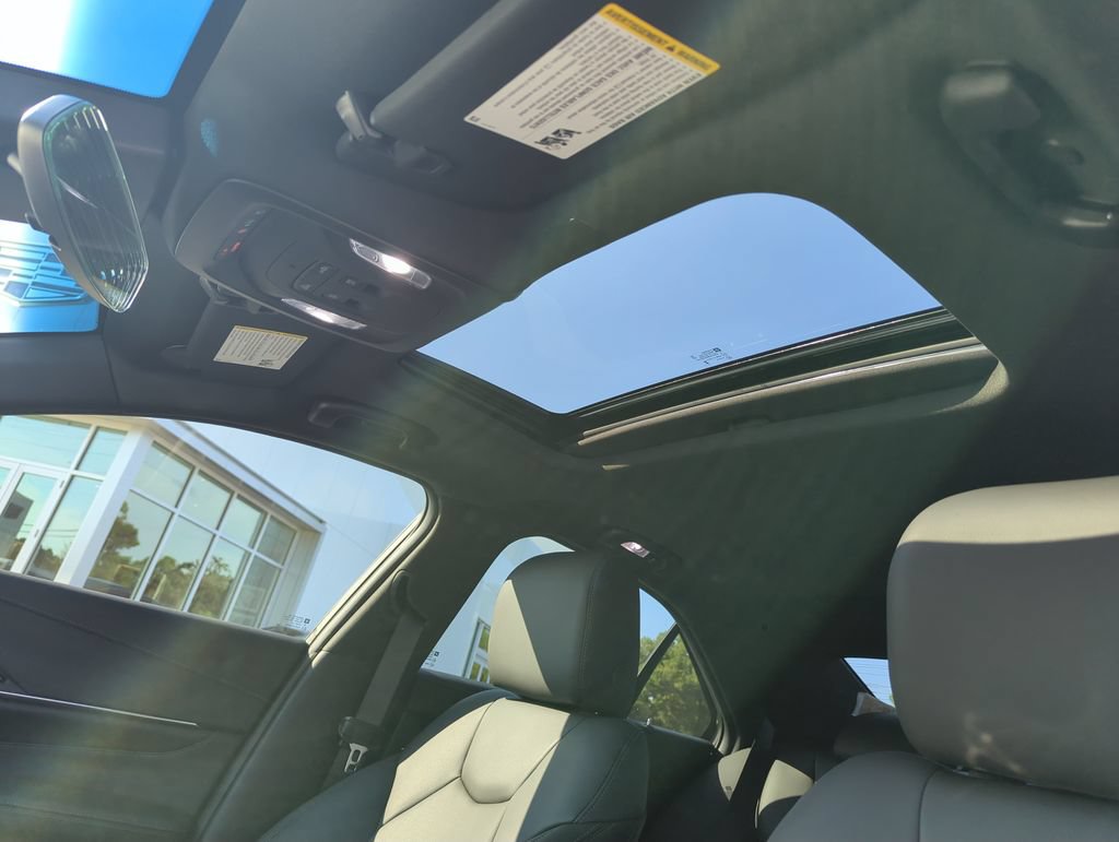 New 2026 Cadillac CT4 Luxury w/ Sun And Sound Package RWD image 27