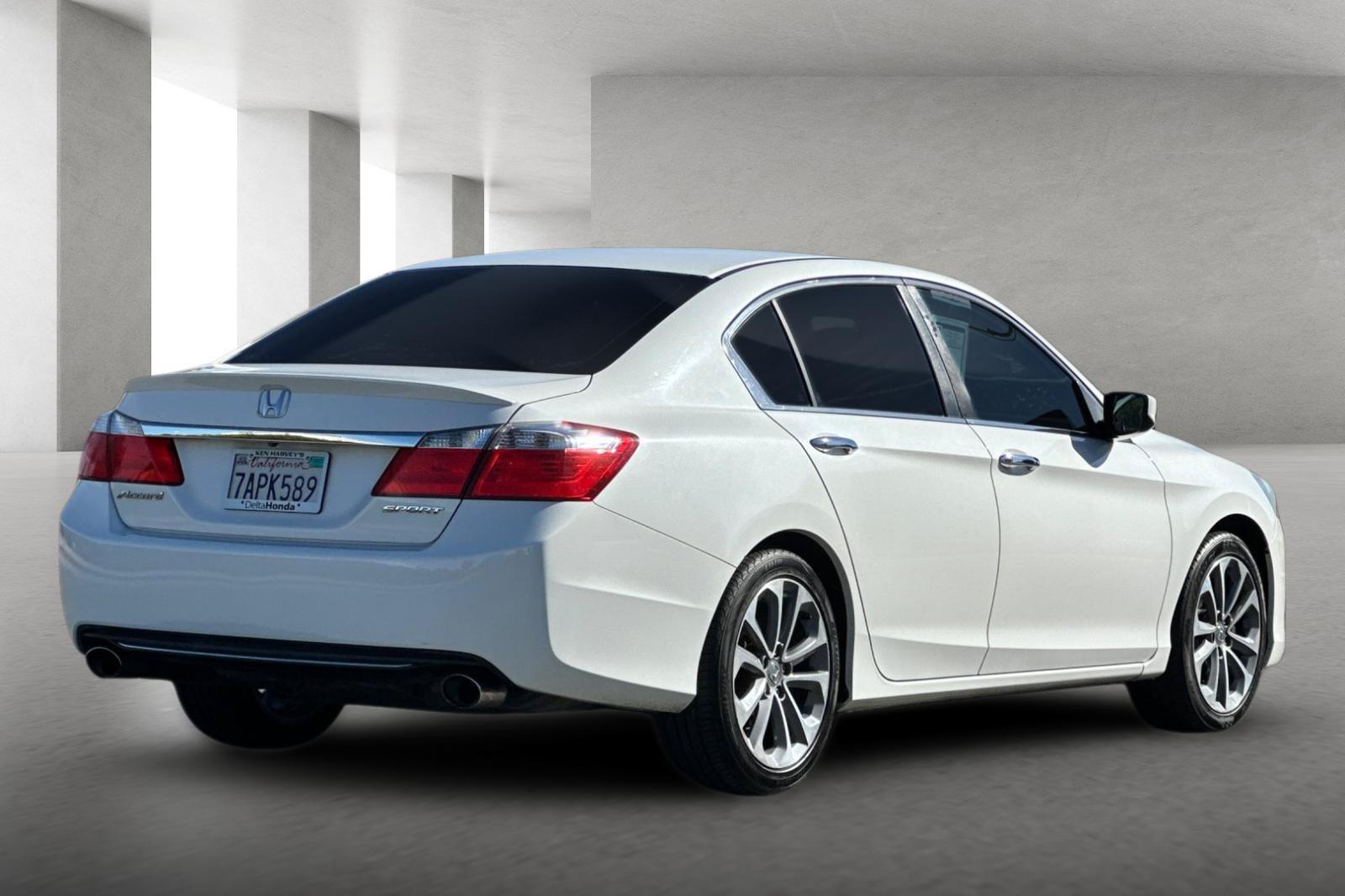 Used 2013 Honda Accord Sport image 4