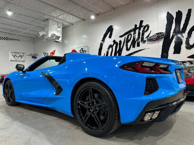 Used 2025 Chevrolet Corvette Stingray Convertible w/ 1LT RWD image 4
