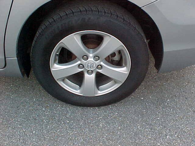 Used 2011 Toyota Sienna w/ Towing Pkg FWD image 8