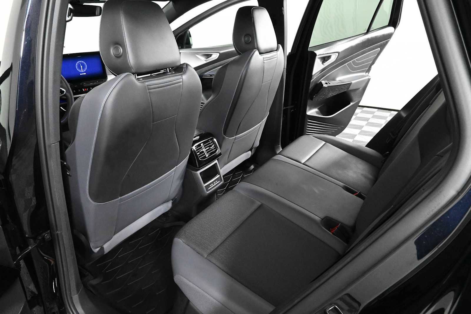 Certified 2024 Volkswagen ID.4 S RWD image 17