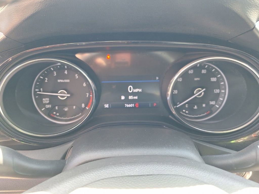 Used 2021 Buick Encore GX Select w/ Sport Touring Package image 25