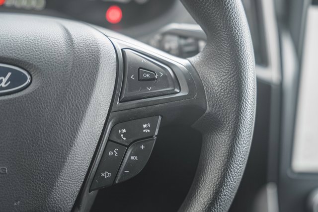 Certified 2022 Ford Edge SE w/ Black Appearance Package image 31