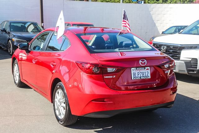 Used 2014 MAZDA MAZDA3 i Touring w/ Technology Package FWD image 7