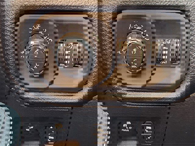 New 2026 RAM 1500 Laramie w/ Night Edition image 20