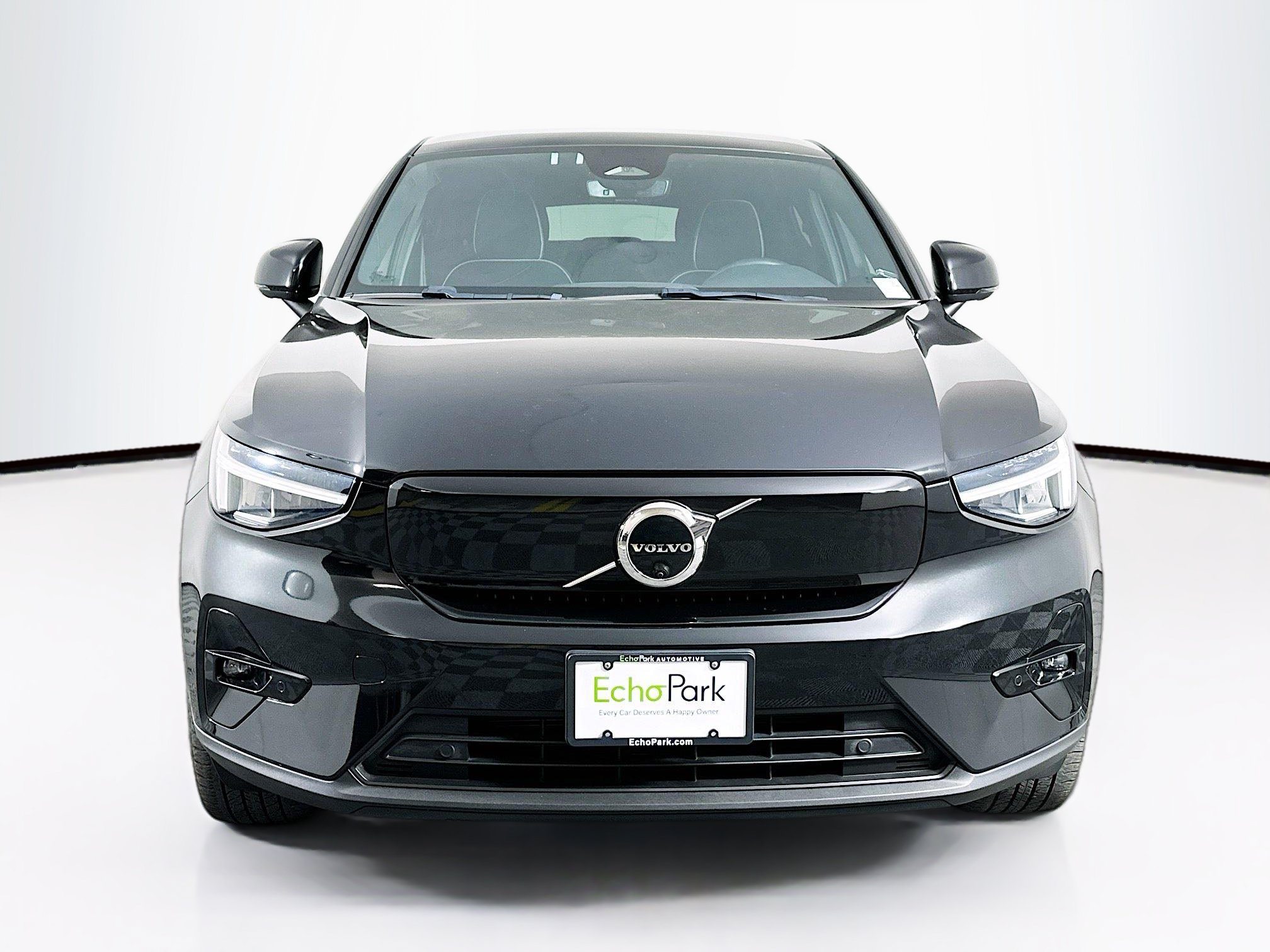 Used 2023 Volvo C40 P8 Recharge Plus AWD/4WD image 2