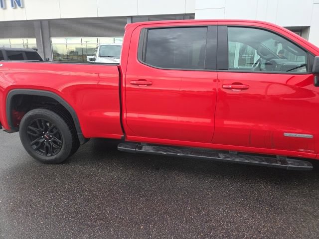 Used 2024 GMC Sierra 1500 Elevation w/ LPO, Elevation Black Package AWD/4WD image 8