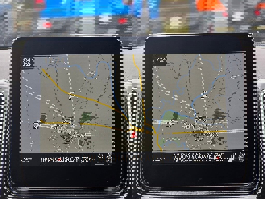 Used 2017 Mercedes-Benz GLS 450 4MATIC image 13