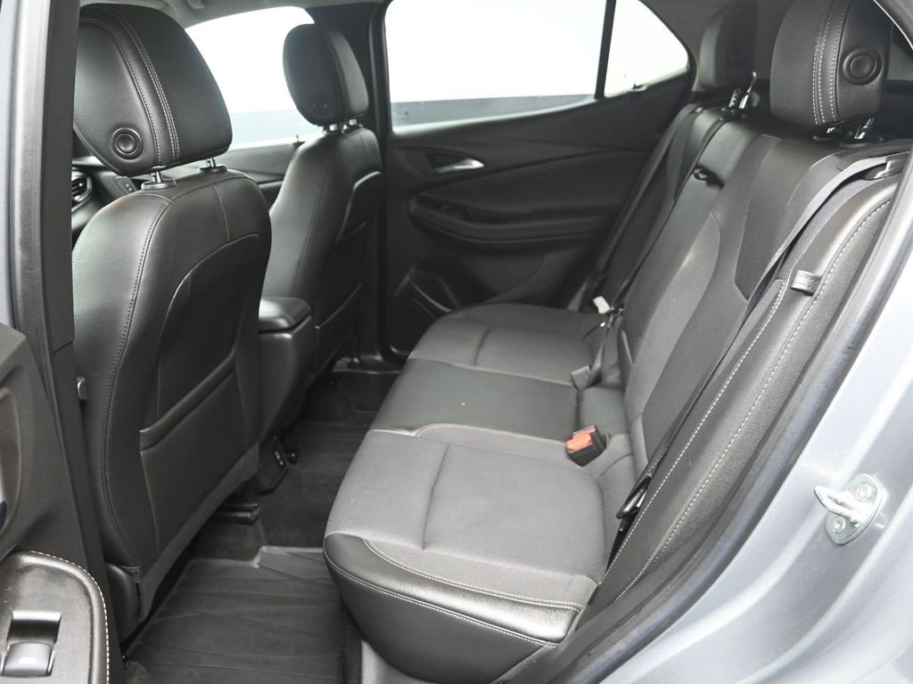 Used 2023 Buick Encore GX Select w/ Sport Touring Package image 27