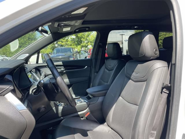 Used 2020 Cadillac XT6 Premium Luxury AWD/4WD image 24